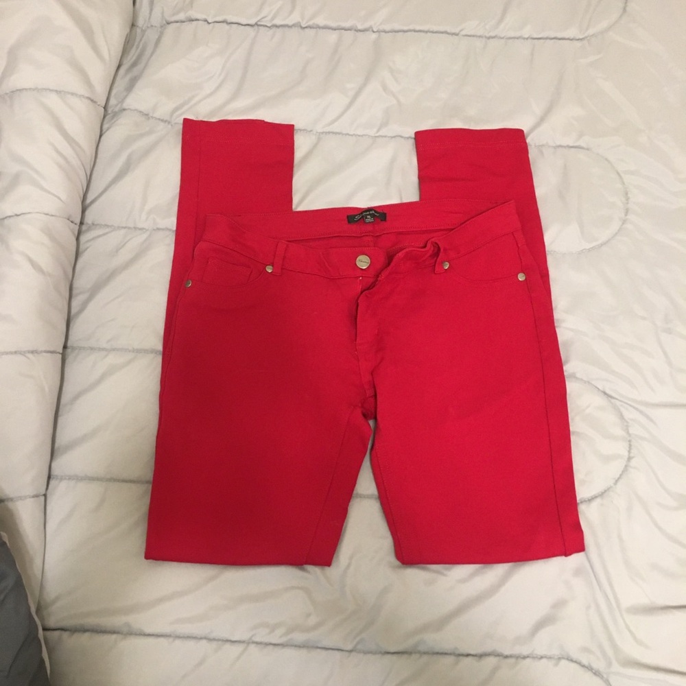 Red leggings
